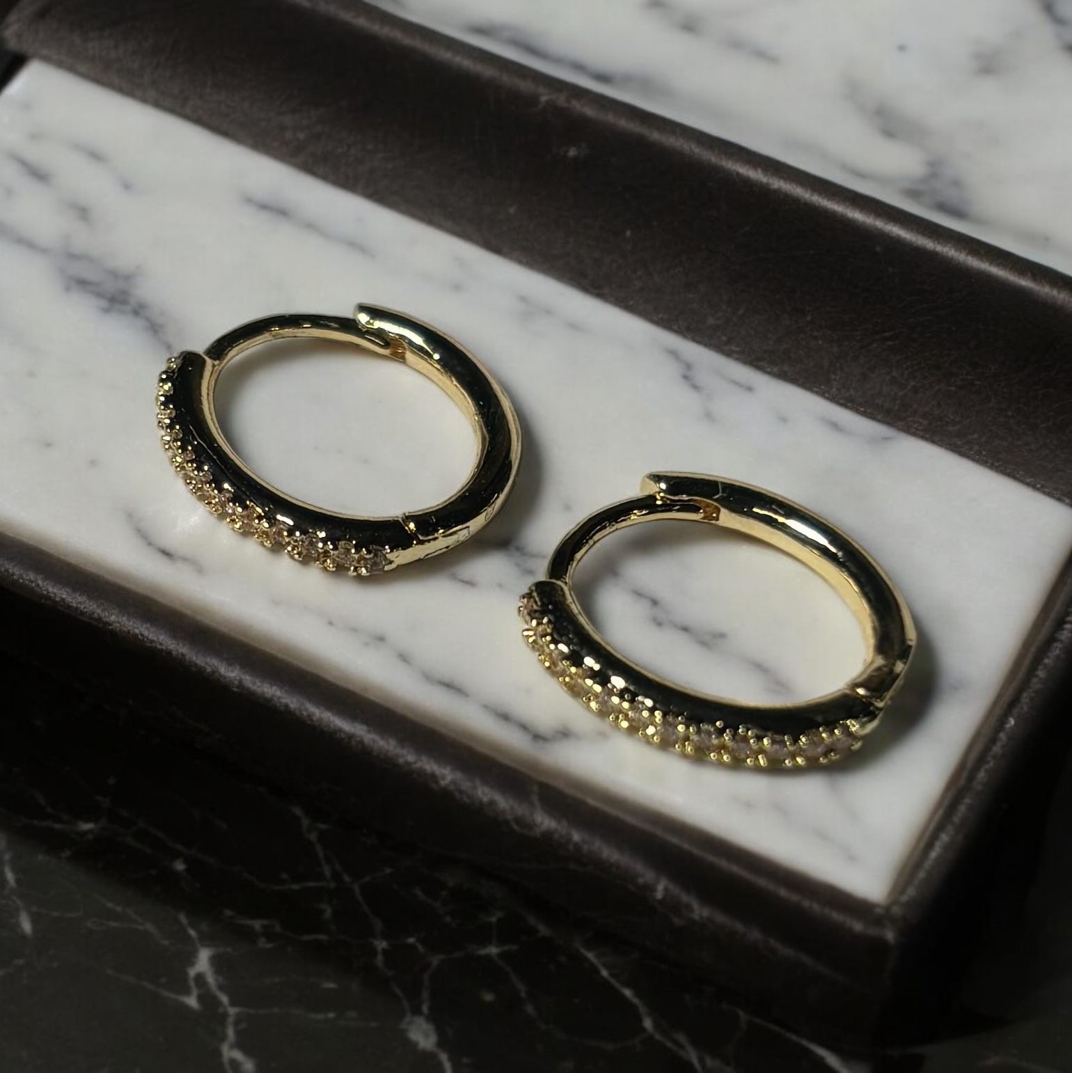 Oorbellen goudkleuring ringen