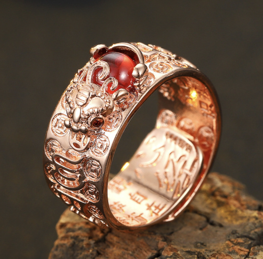 Feng Shui Ring met Rode Steen - Sieraden - Spiritueelboek.nl