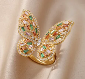 Goudkleurige Ring met Vlinder met Zirkoon en Gekleurde Kristallen