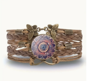 Paarse mandala armband vlinder