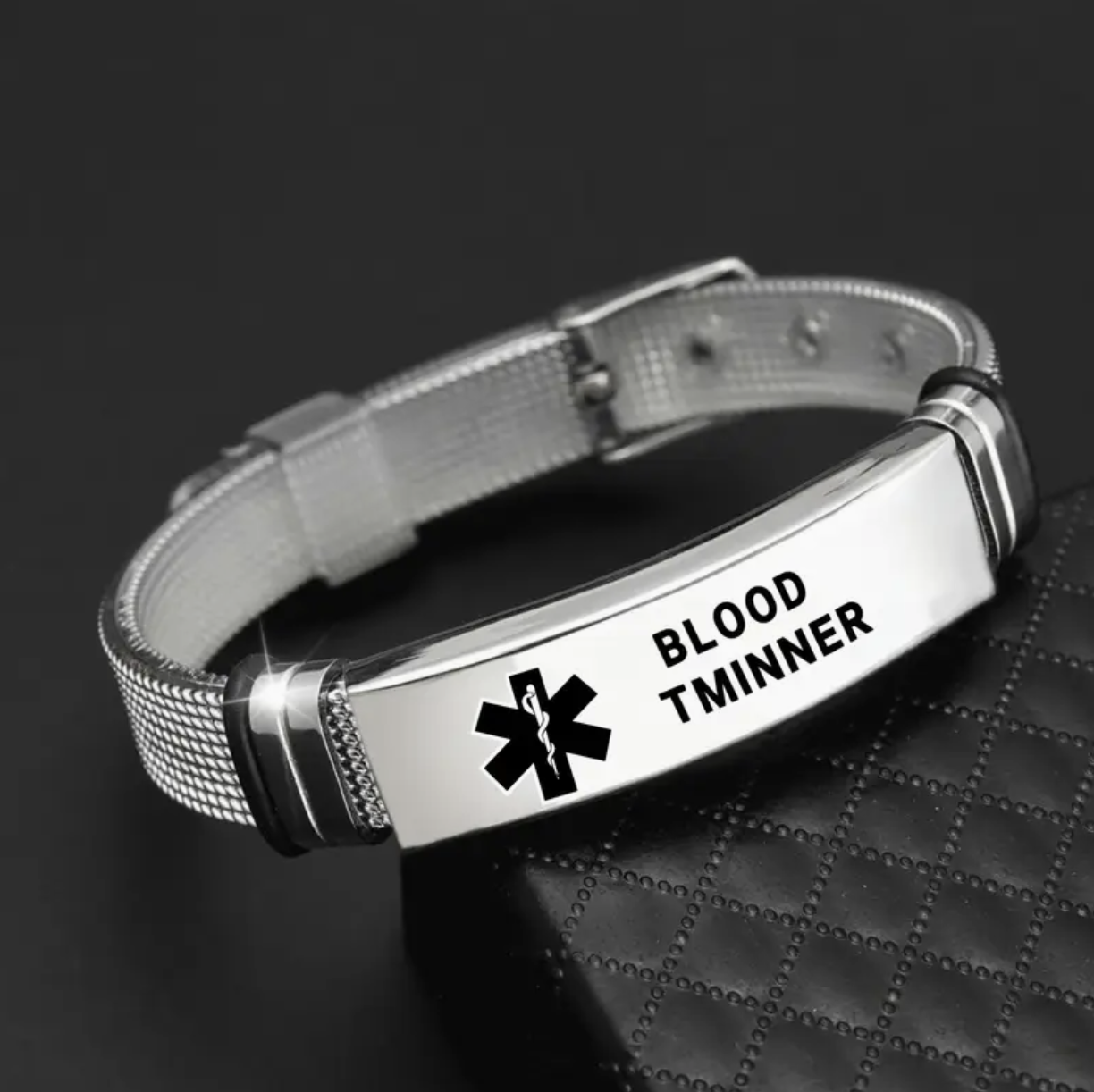 Armband bloedverdunner identificatie