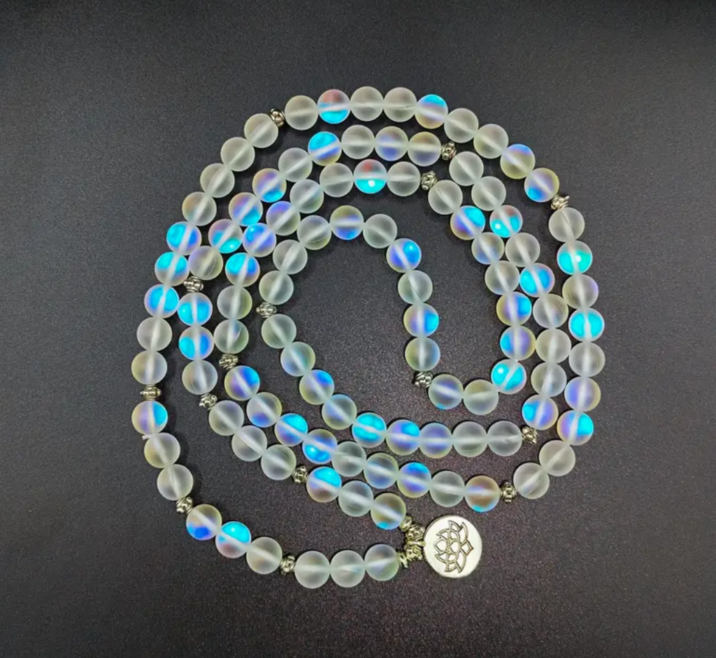 Maansteen Lotus Mala