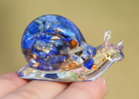 Harsbeeldje Lapis Lazuli Slak